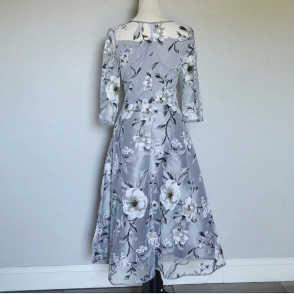 Gray / Black / White Floral Dress Size M - Picture 4 of 7